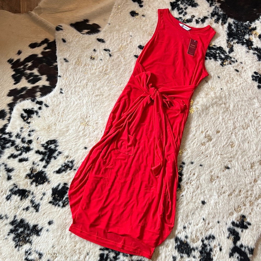 Cupshe Red Sleeveless Maxi Dress with Front Tie